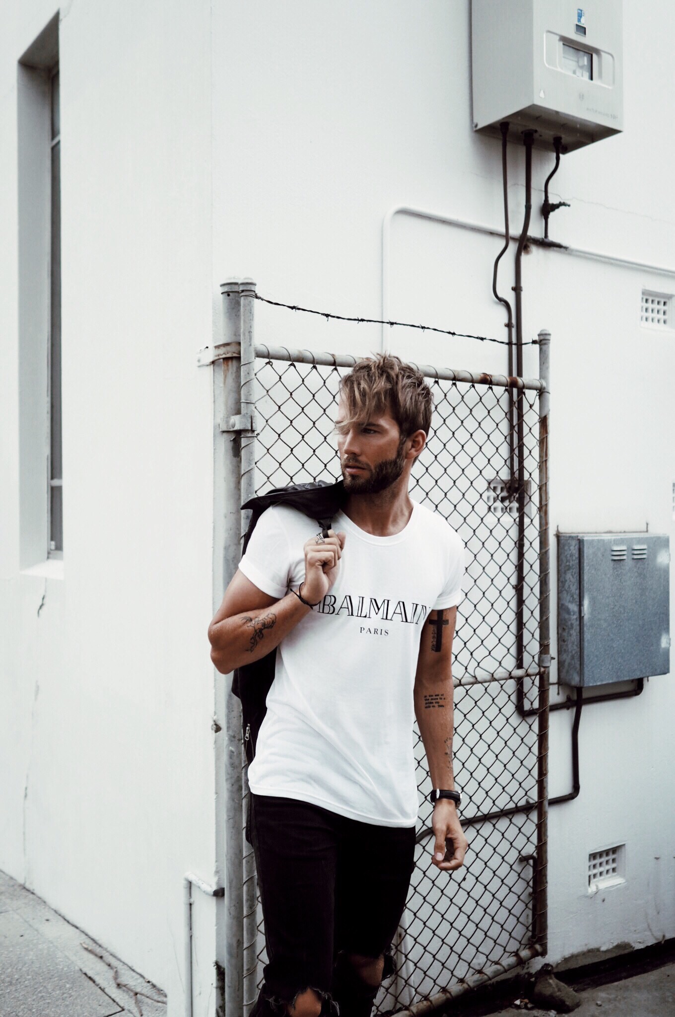 Balmain T-shirt – Perth Outfit